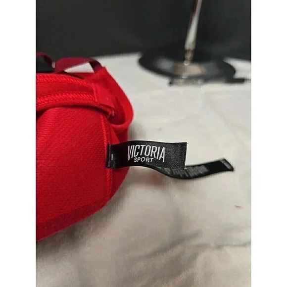 Victoria Sport Knockout Zip Sports Bra Size 32DD - Picture 8 of 9